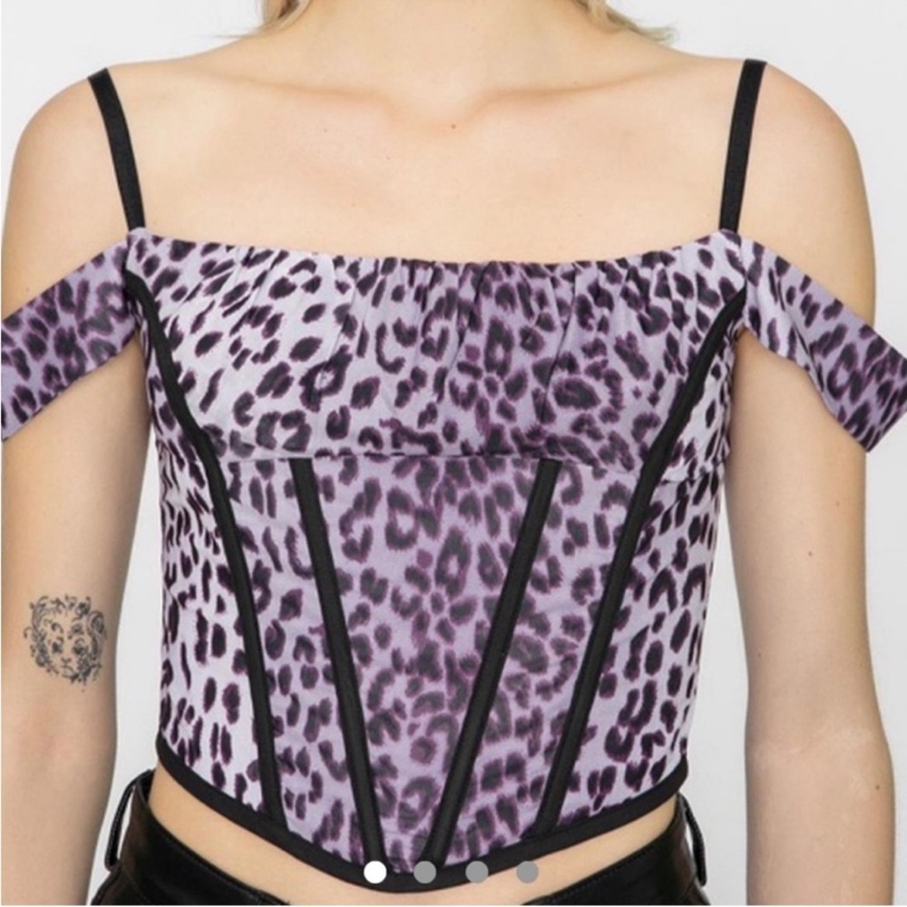 l.am.gia leopard print corseted top